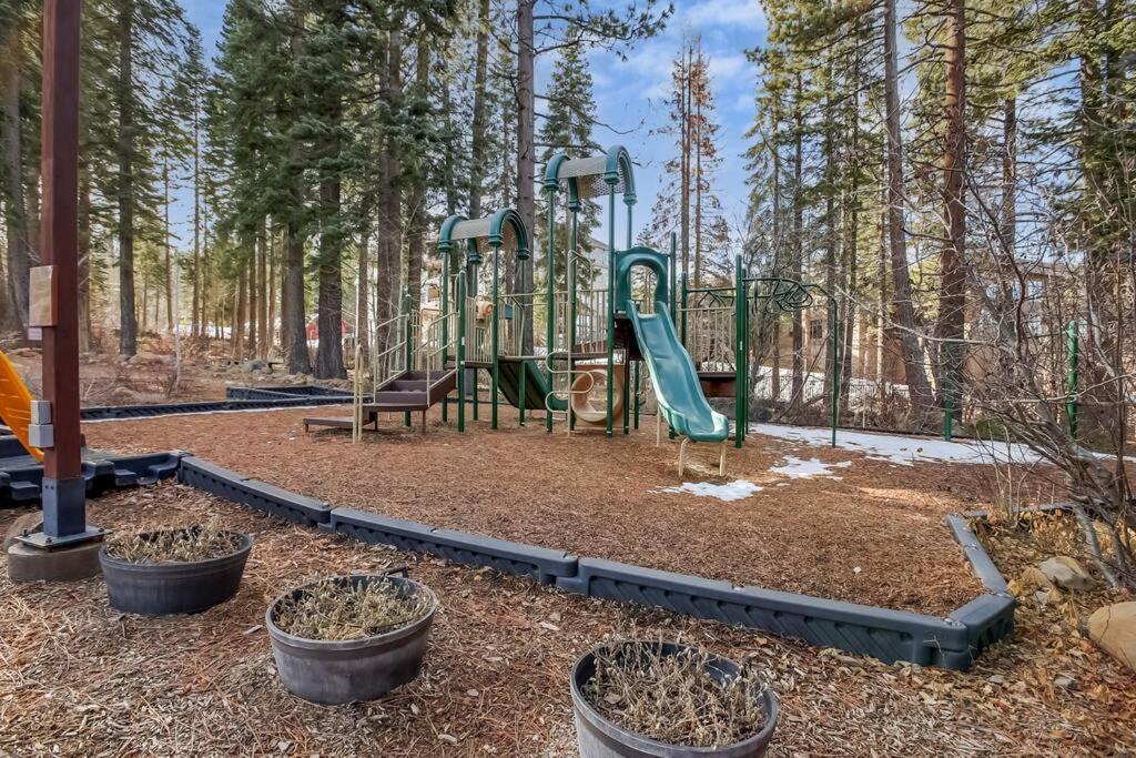 Slope Side Studio In Northstar Village! Truckee Bagian luar foto